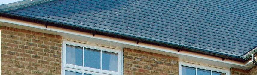 How to: Safely clear guttering debris